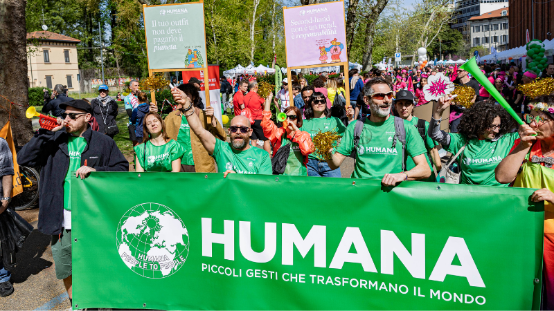 Immagine di copertina per Humana